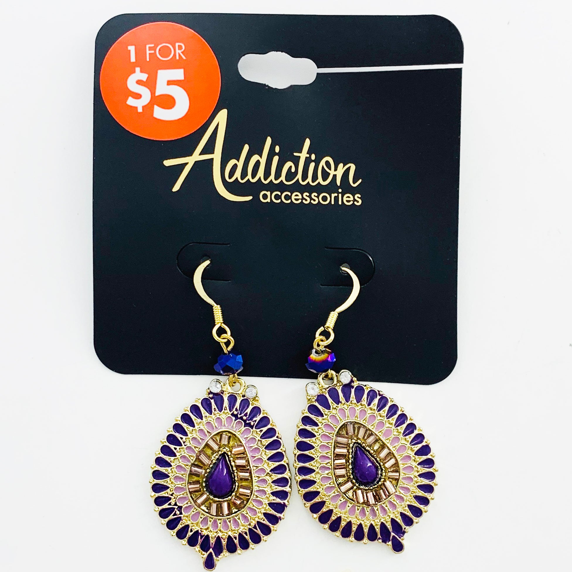 Gold earrings with shades of purple
