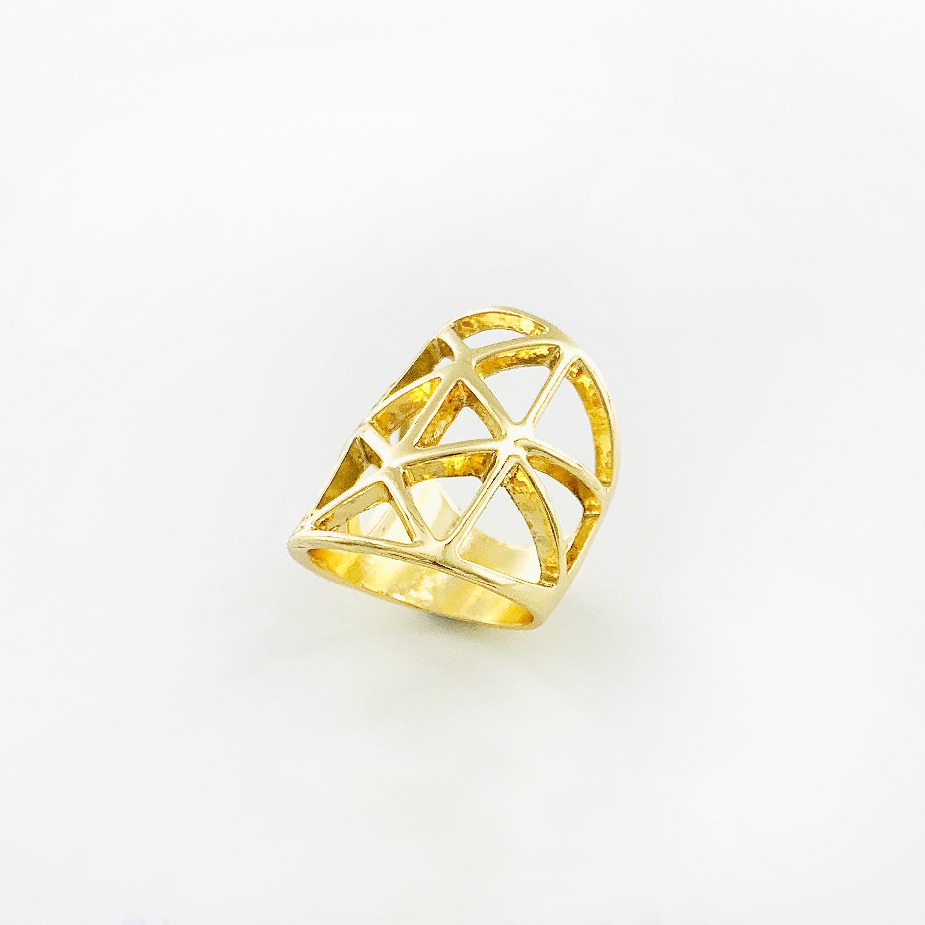 Criss Cross large gold ring