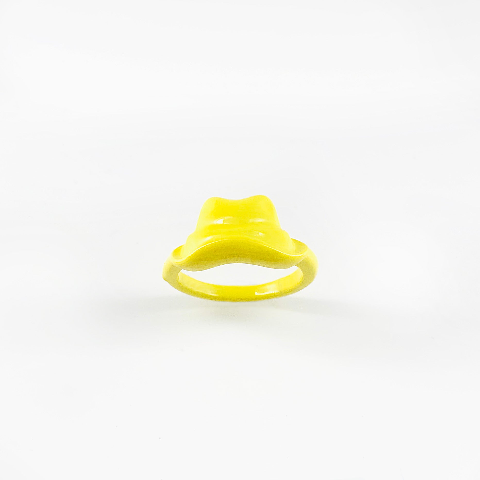 Enamel painted yellow hat ring